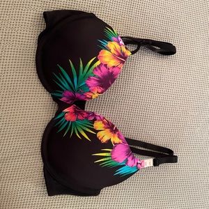 PINK Victoria’s Secret Bra
